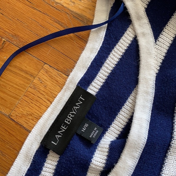 Lane Bryant‎ 14/16 - Picture 4 of 5